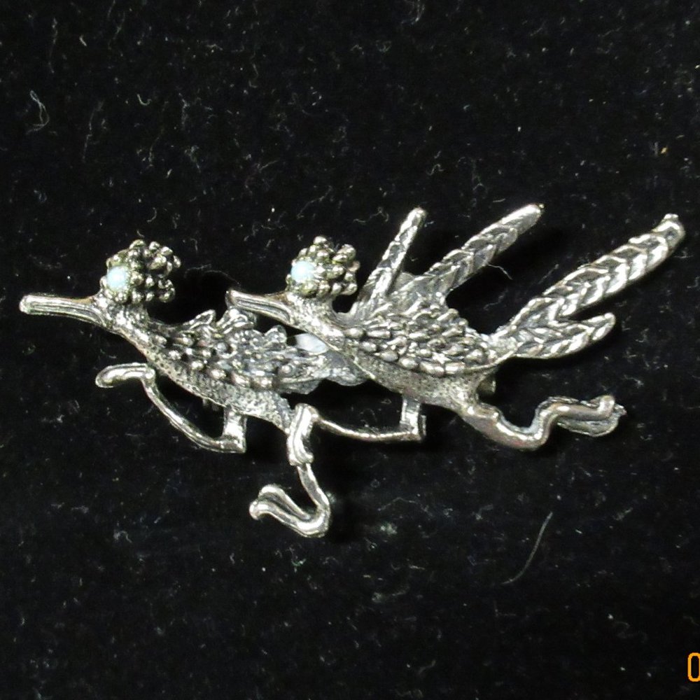 Vintage Double Roadrunner Pin Brooch Silvertone